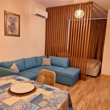 Mirage Deluxe Apartament Burgas City