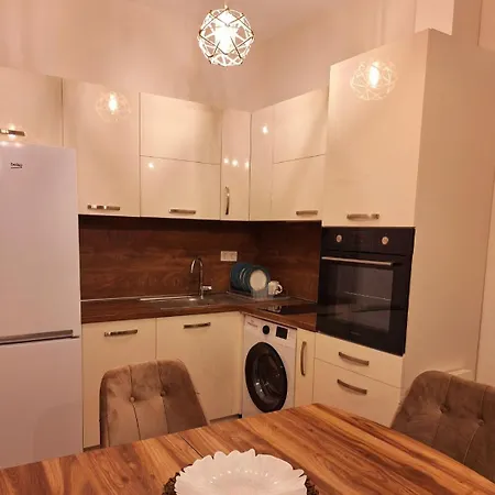 Mirage Deluxe Apartament *